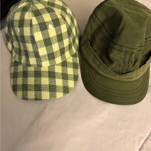 Women’s grey Checkered Cap Set